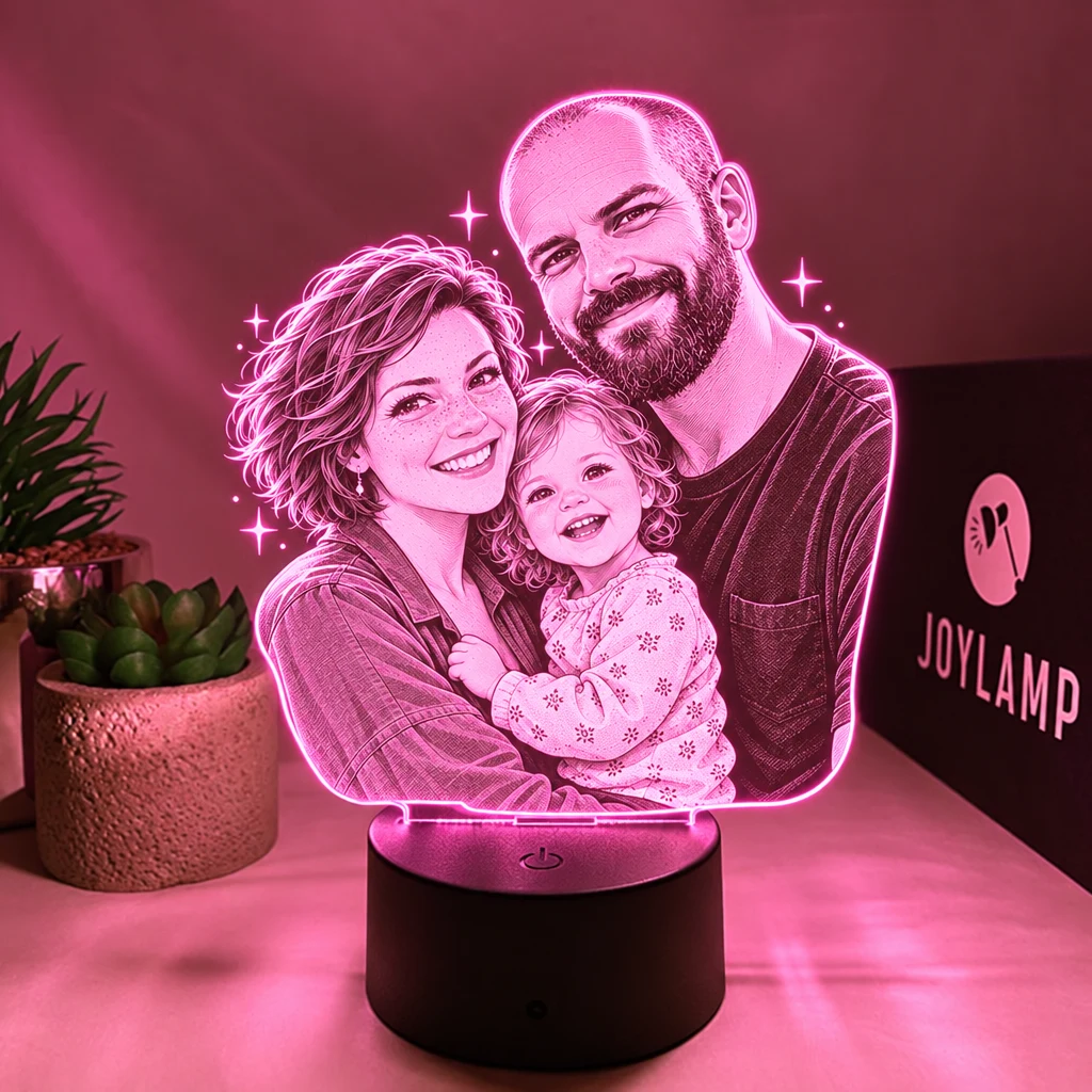 En familie på tre på en JoyLamp